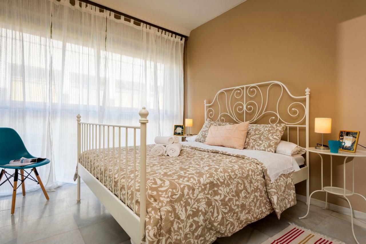 Hsh Suites Magdalena Seville Exterior photo